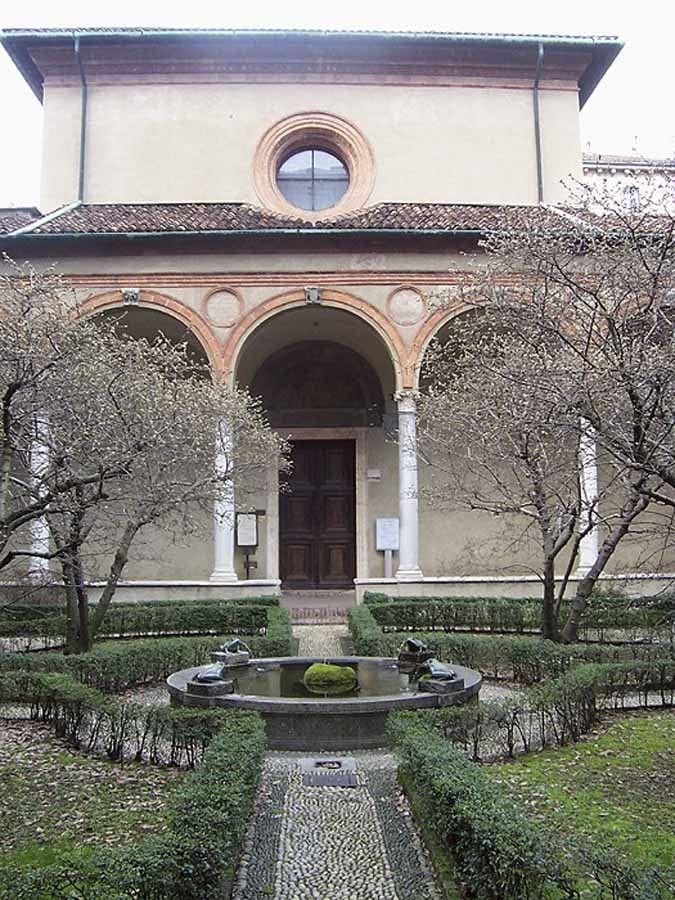 milano santa maria delle grazie cloister