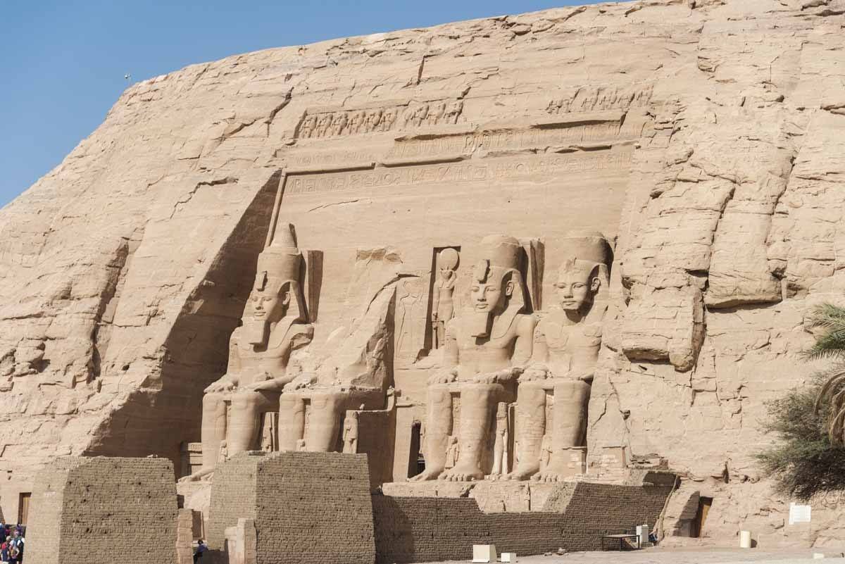 things to do in aswan abu simbel