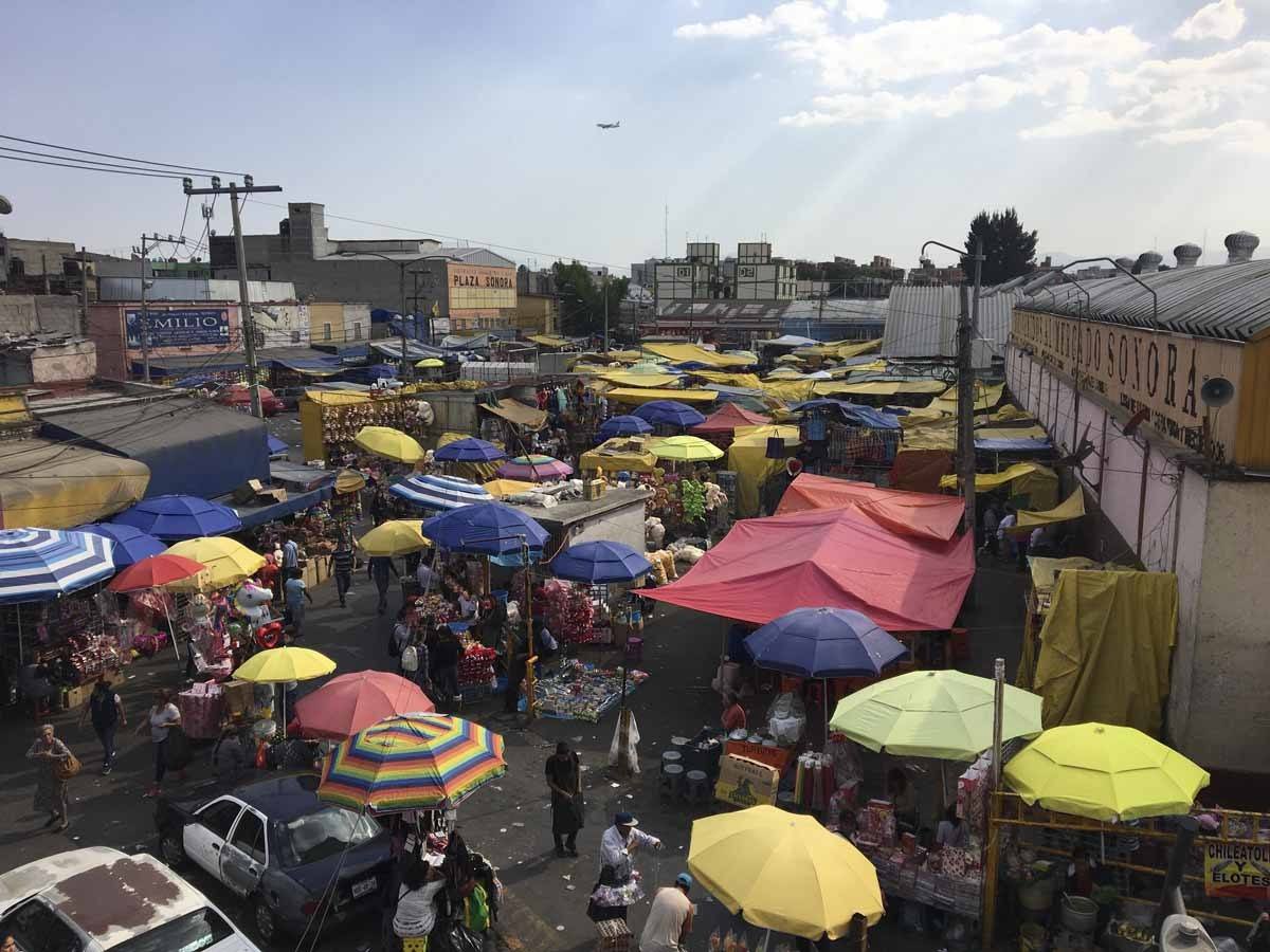 MercadoSonora non touristy mexico city