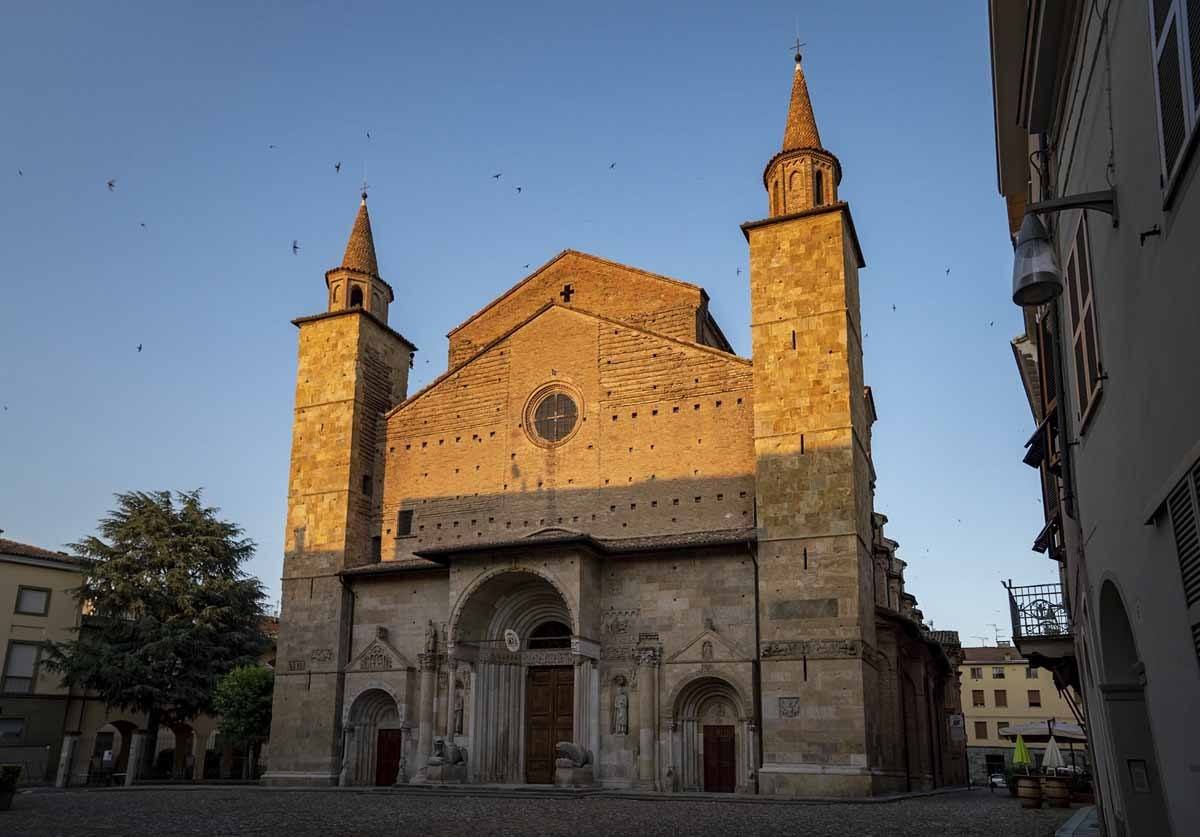 The Fidenza Cathedral at sunset