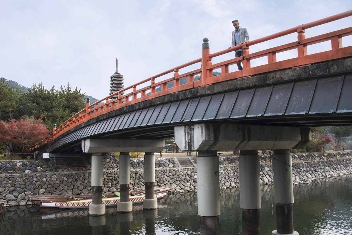 Uji red bridge