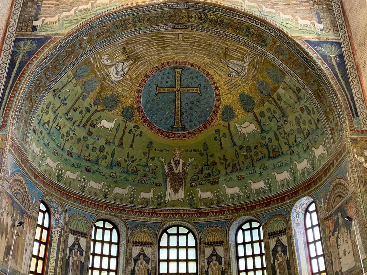 ravenna mosaics sant apollinare close