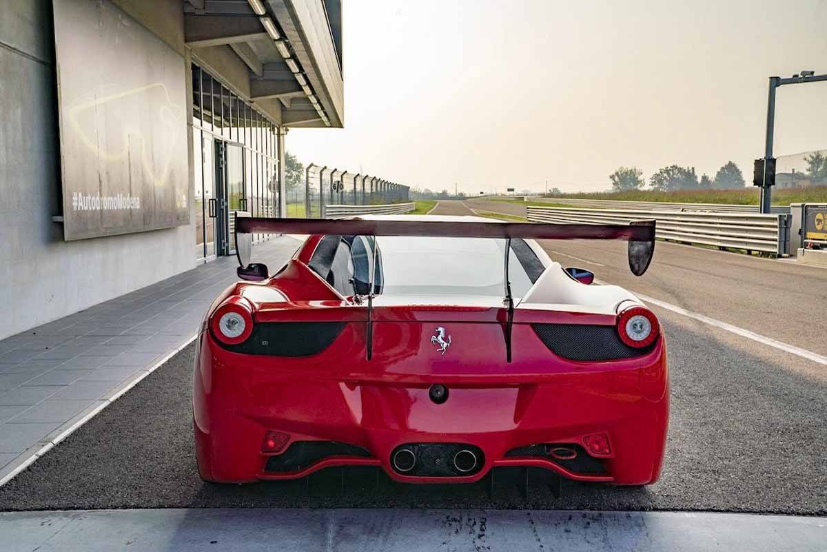 ferrari 458 back