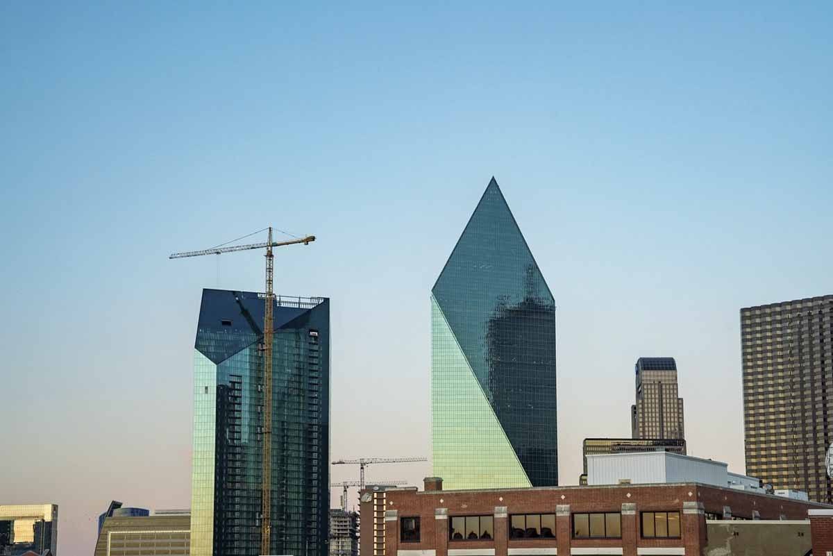 dallas skyline sunset