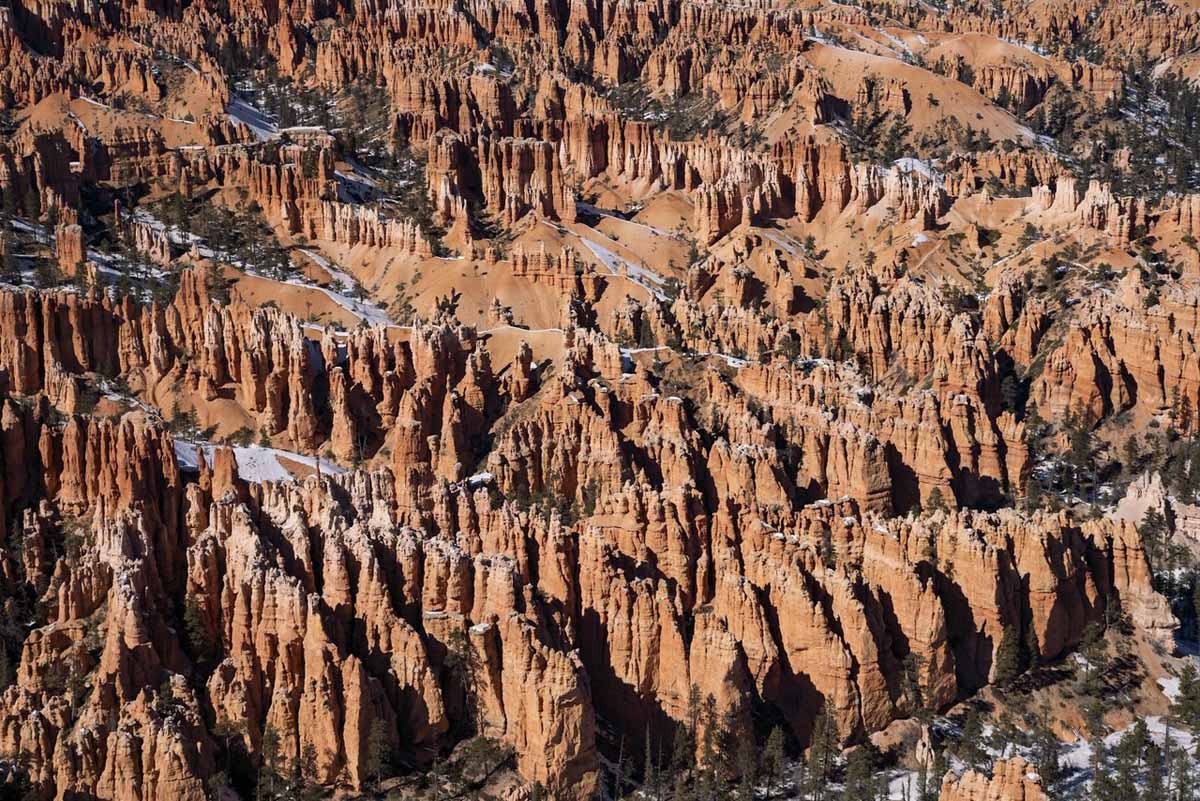 bryce amphitheater close up rocks