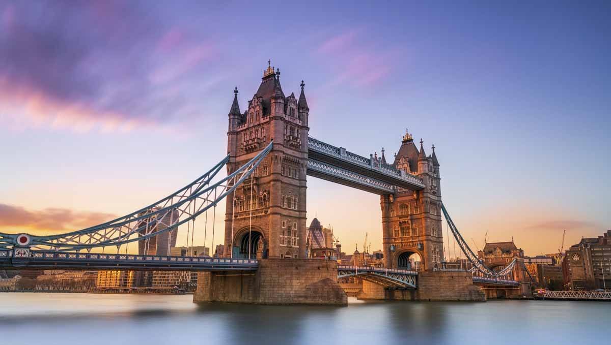 tower bridge in london at sunset 