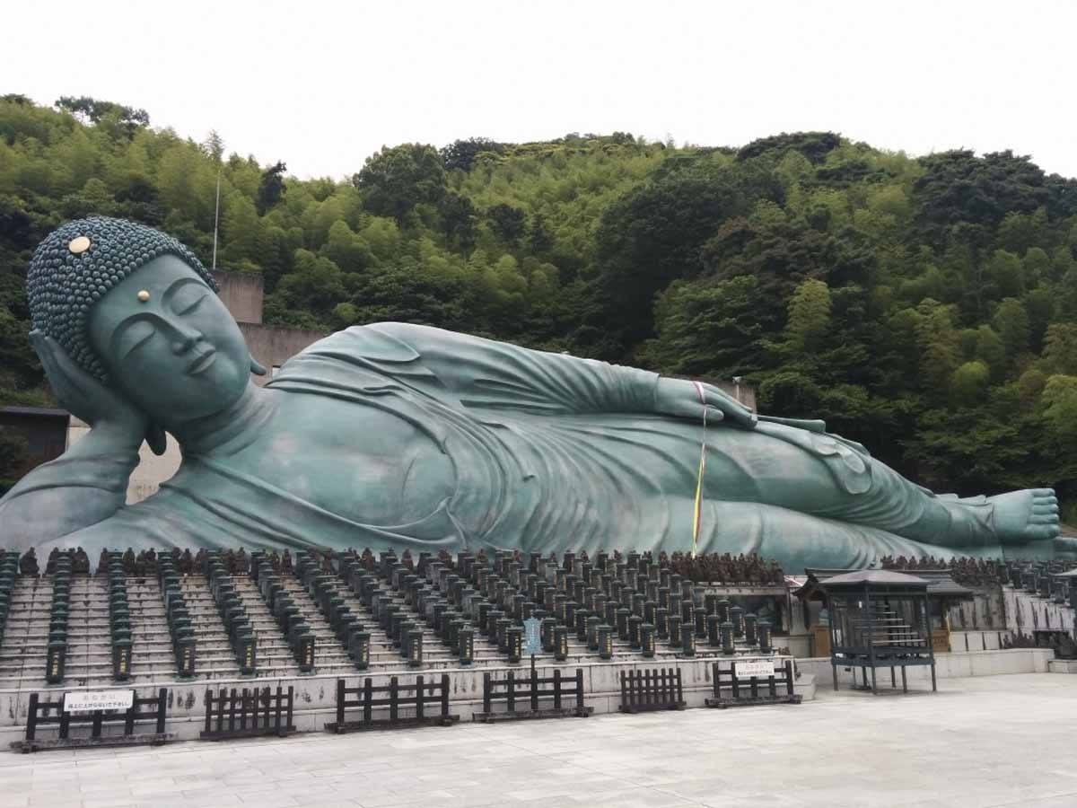 nanzoin temple fukuoka