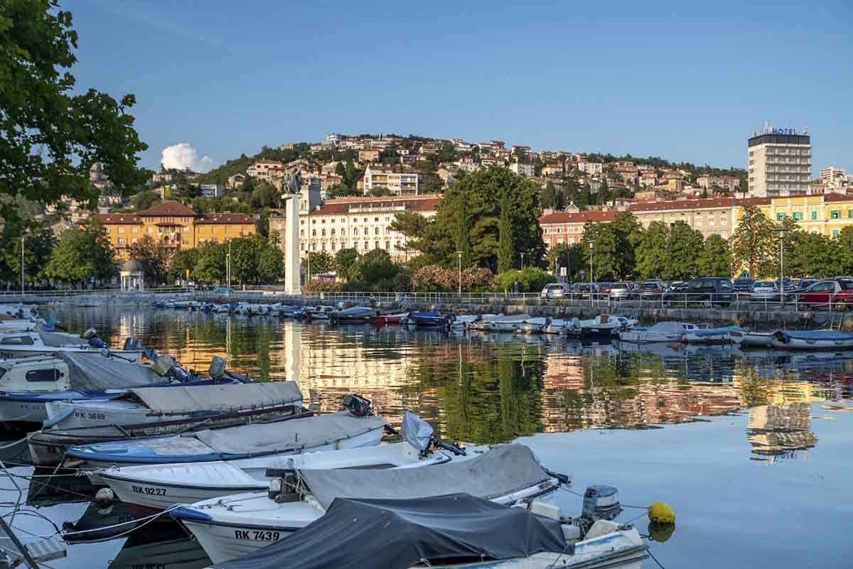 rijeka river