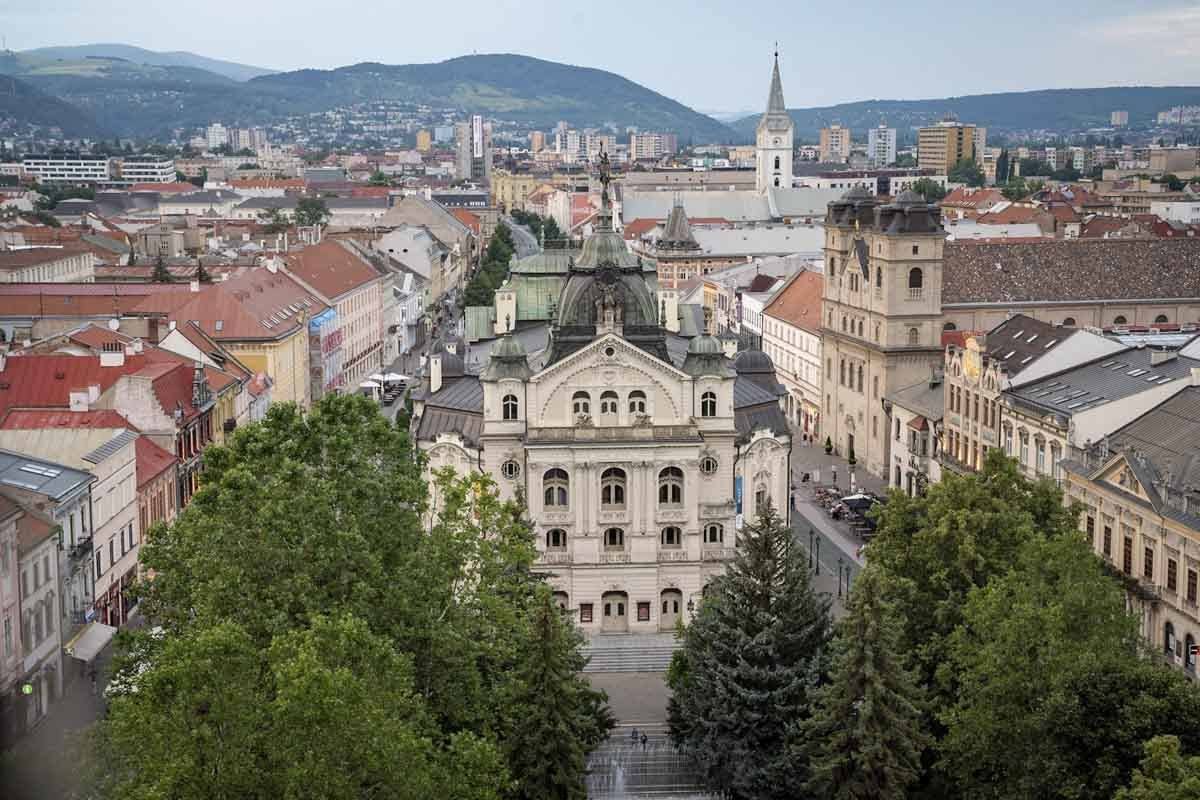 kosice view cathedral