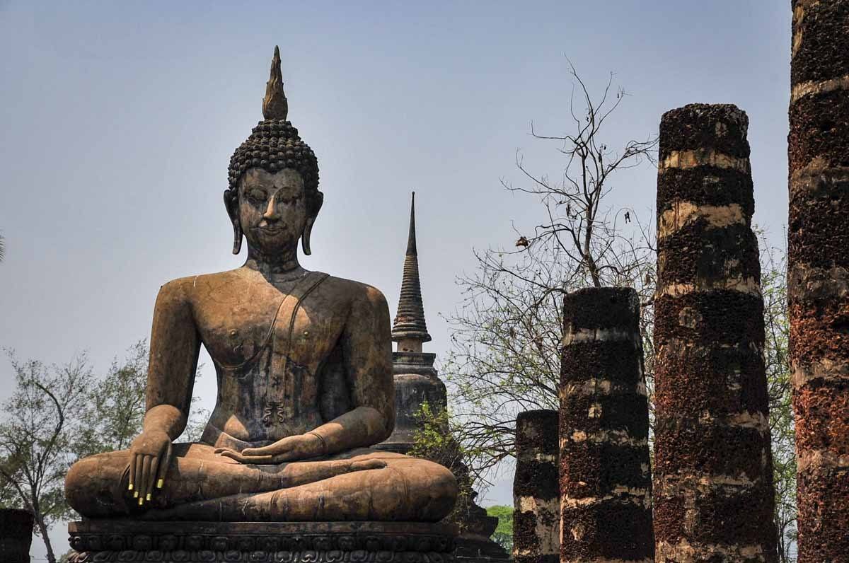 wat mahatat sukhothai close up