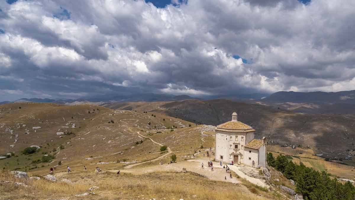 italy july abruzzo