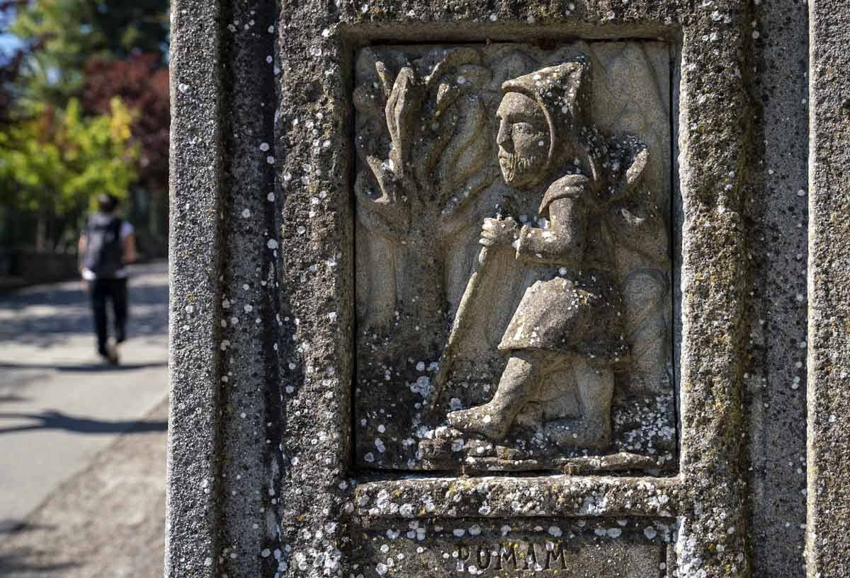 pilgrim sign via francigena