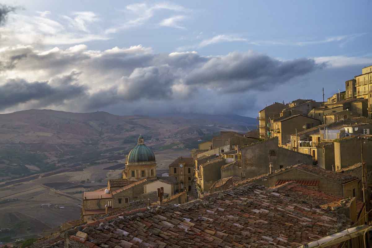 gangi sunset houses