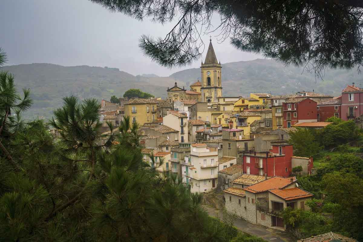 novara di sicilia view