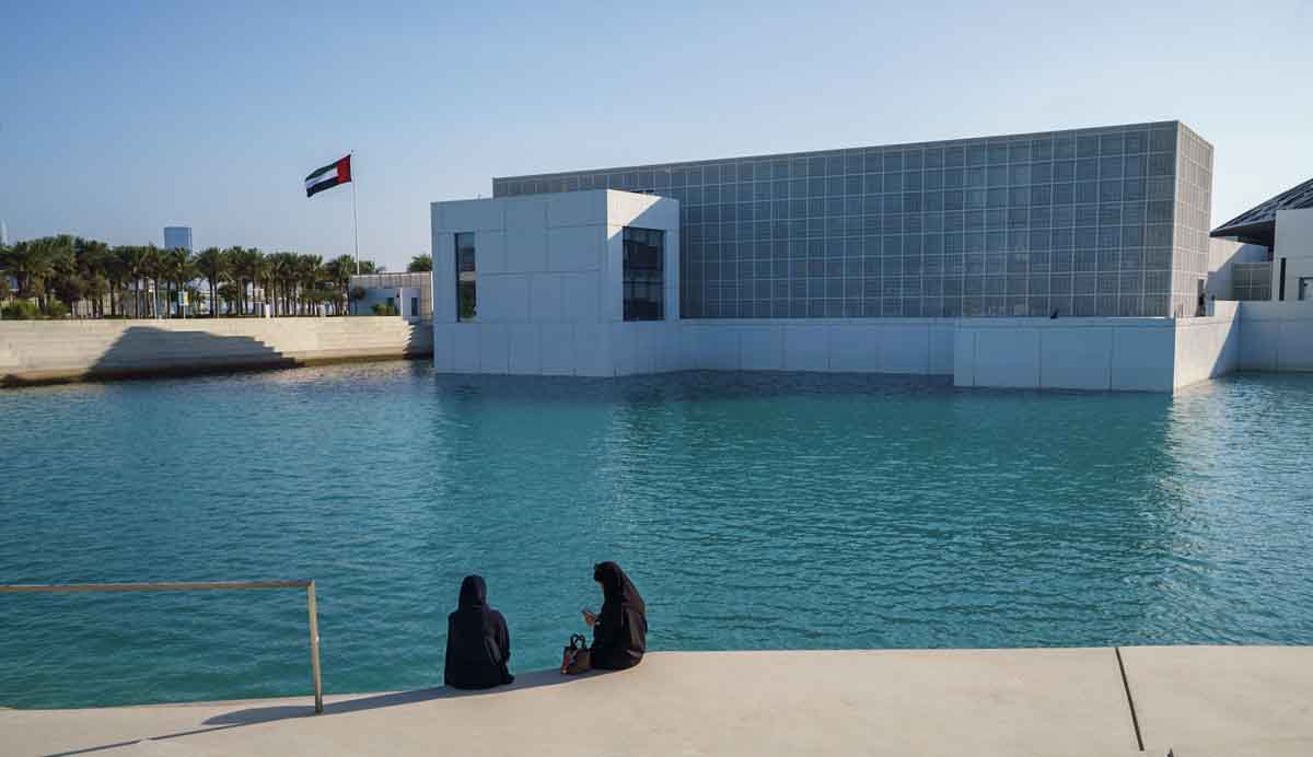 abu dhabi louvre ladies