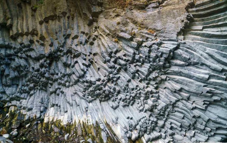gole alcantara gorges basalt