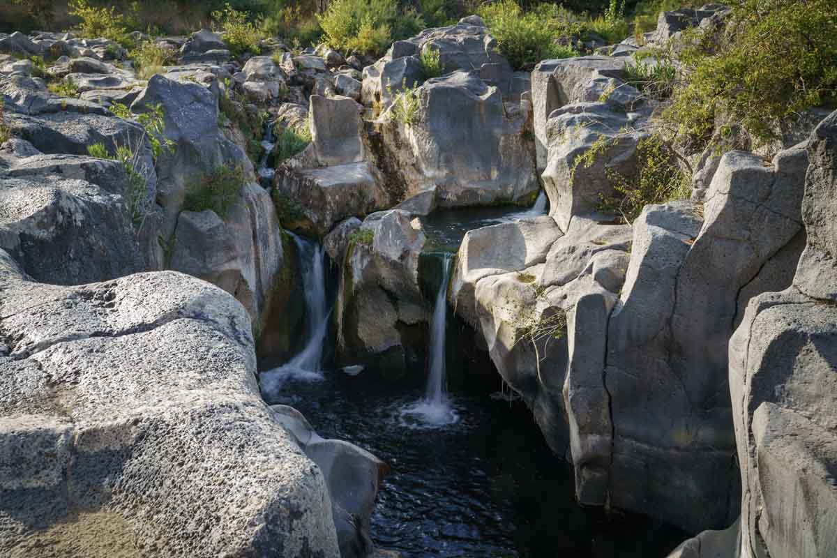 gole alcantara gorges piccole gole