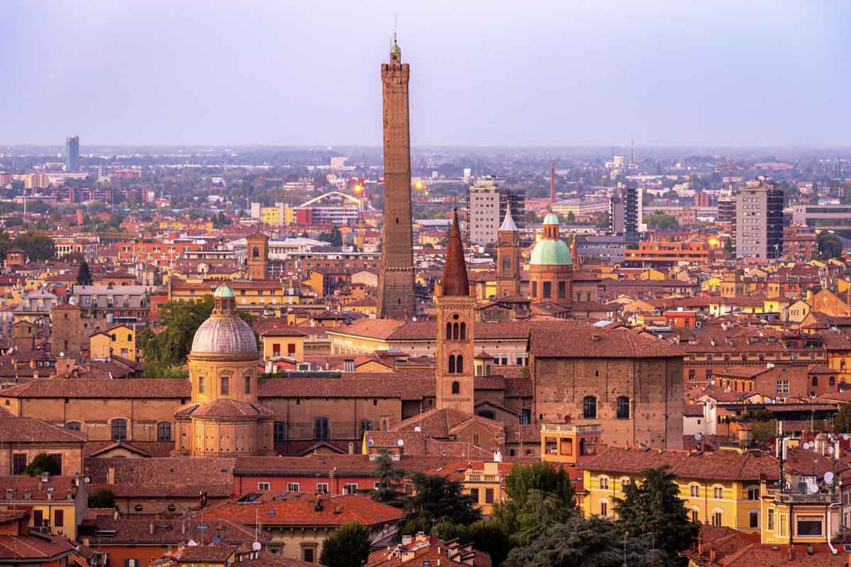 one day in bologna itinerary