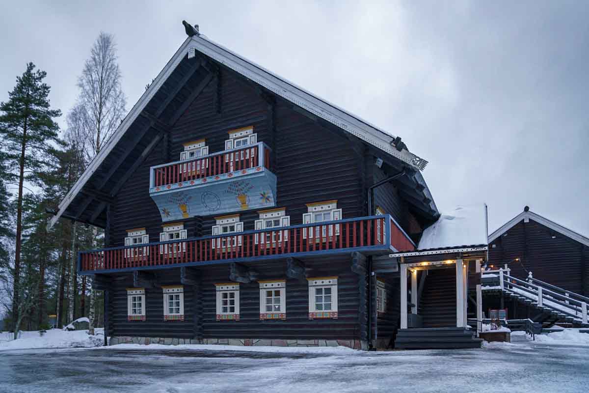 bomba house karelia winter