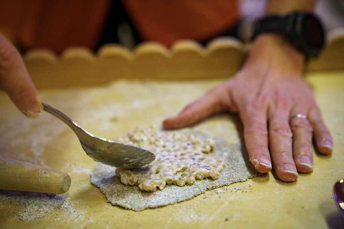 making karelian pie