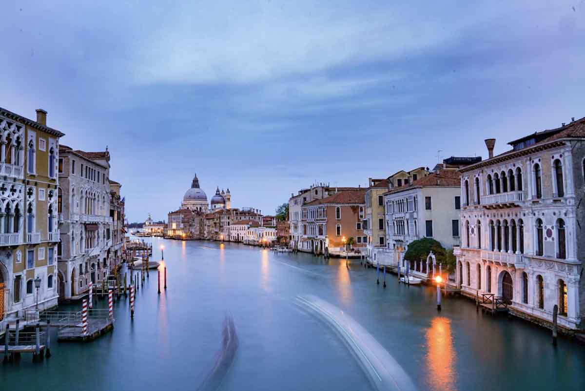 cycling in venice