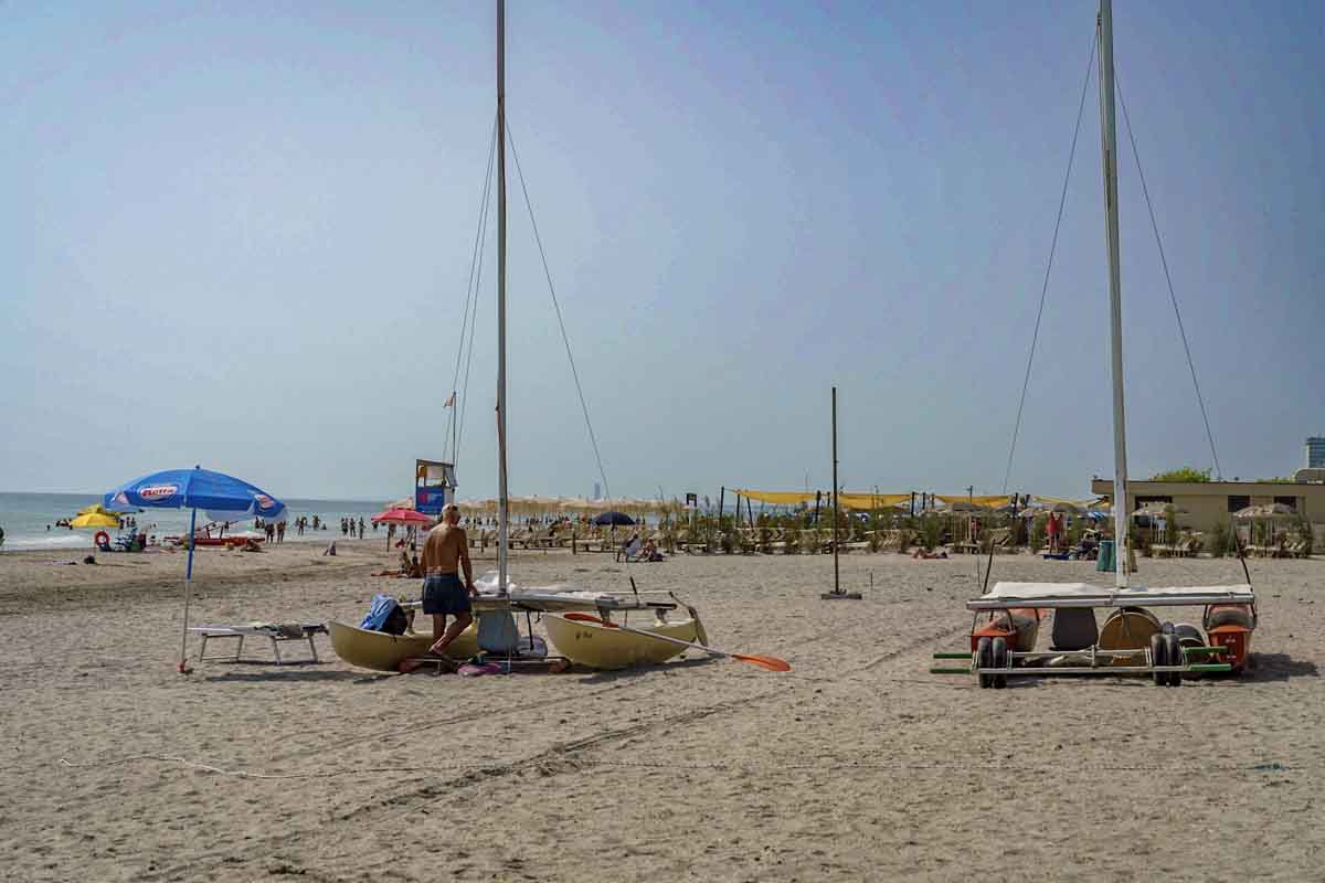 reasons to visit cervia beach