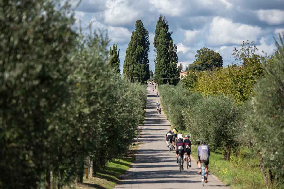 italy cycling tourism